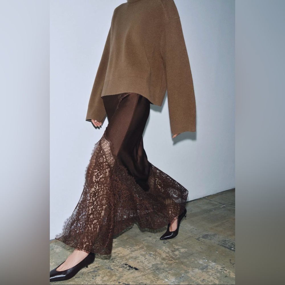 ZARA STUNNING MIDI SKIRT LACE - Picture 4 of 11